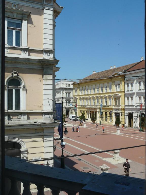 Soleil Apartman Szeged Habitación foto