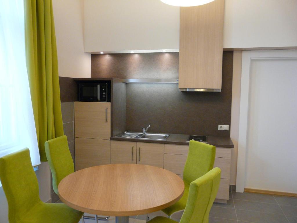 Soleil Apartman Szeged Habitación foto